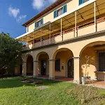 La Stella Hotel 3*