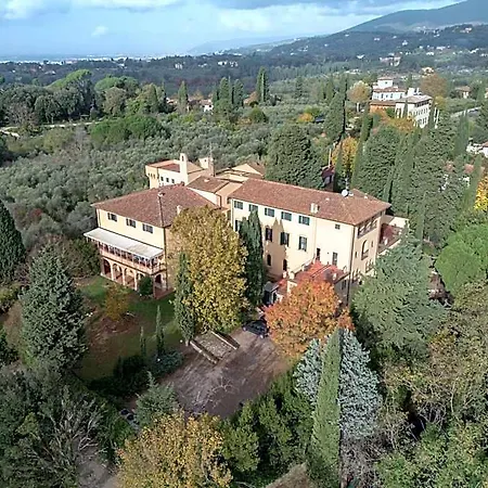 La Stella Hotel