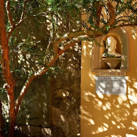 La Stella Hotel